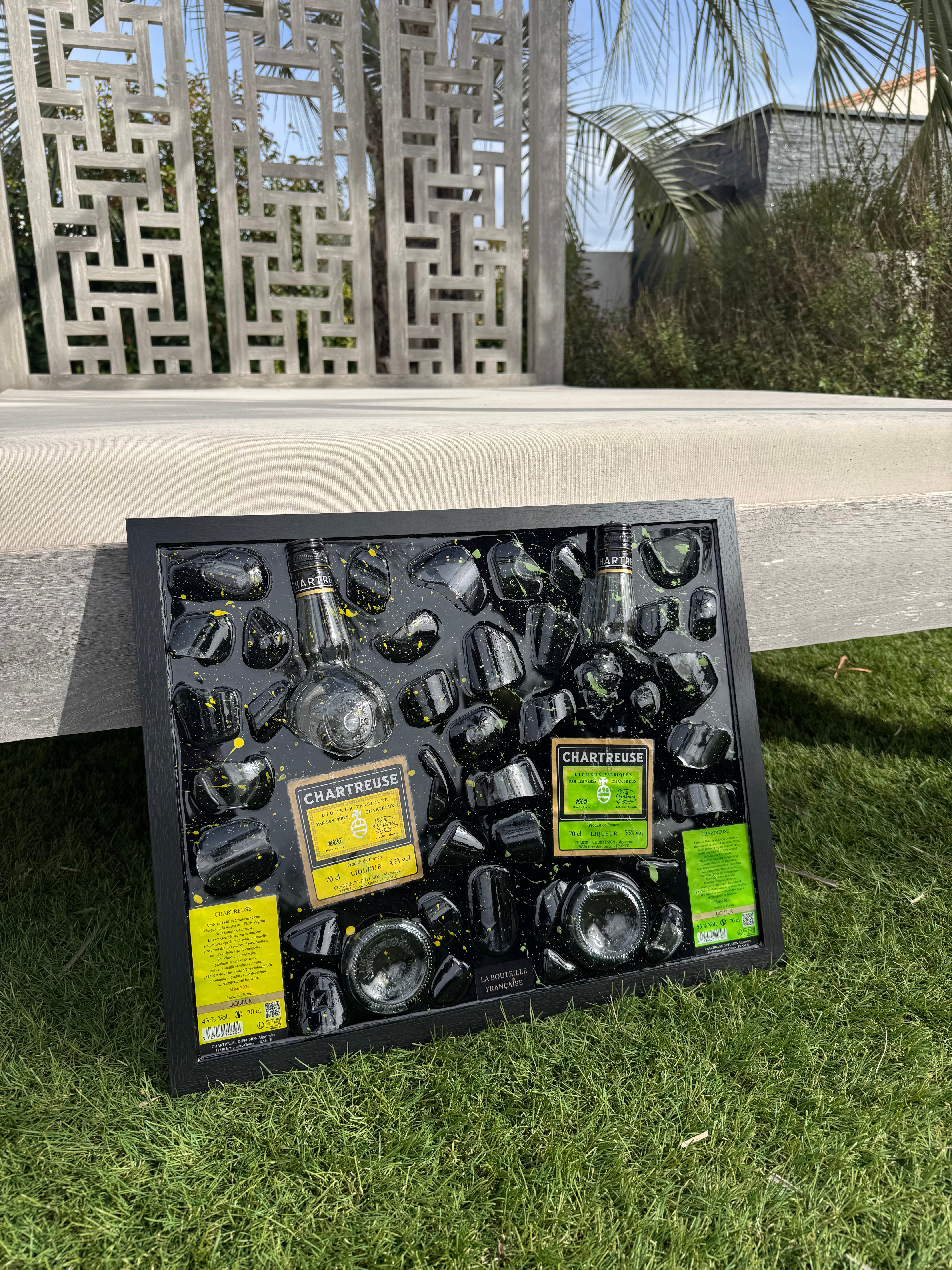 Mesa Chartreuse - Licor Verde/Amarillo